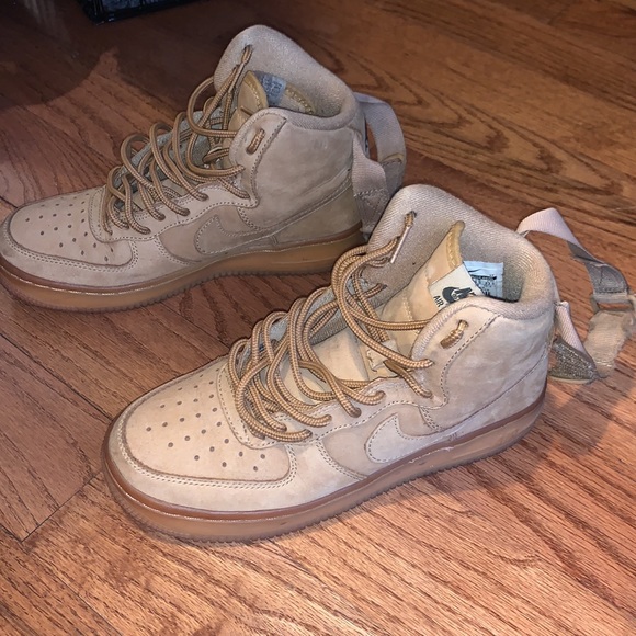 Nike Sneakers - Picture 4 of 6